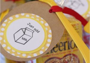 Party Favor Ideas for 1st Birthday Girl 25 Best Ideas About First Birthday Favors On Pinterest