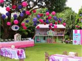 Party Ideas for 6 Year Old Birthday Girl A Dollhouse themed Party Garden Set Up A Dollhouse