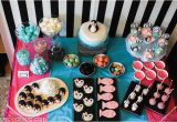 Penguin Decorations for Birthday Party Kara 39 S Party Ideas Penguin themed Birthday Party