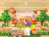 Pooh Bear Birthday Decorations 1st Birthday Party Stage Decorations Google Search 1st