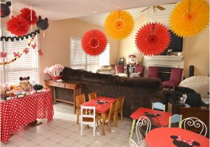 Red Minnie Mouse Birthday Party Decorations Minnie Mouse Birthday Party events to Celebrate