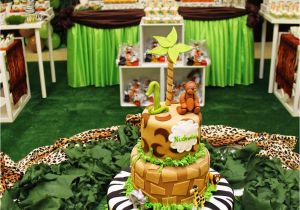 Safari Decorations for Birthday Party Motion Plus Pictures Safari themed Birthday Party Ideas