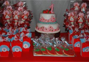 Strawberry Shortcake Birthday Party Decorations Gt sofia S Strawberry Shortcake Party Stixnpops Blog