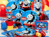 Thomas the Tank Birthday Decorations 17 Best Images About Kasen 39 S 3rd Birthday Thomas