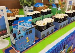 Thomas the Train Birthday Decorating Ideas Jaden 39 S Terrific Thomas the Tank Engine Party Easy