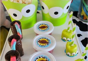 Toy Story Birthday Party Decoration Ideas Kara 39 S Party Ideas Quot You 39 Ve Got A Friend In Me Quot toy Story