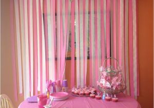 Wall Decorations for Birthday Party Diy Birthday Party Decorations Love the Streamers On the